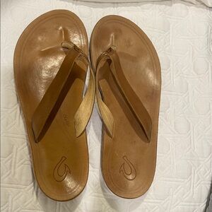 OluKai Women's Brown Leather Sandals